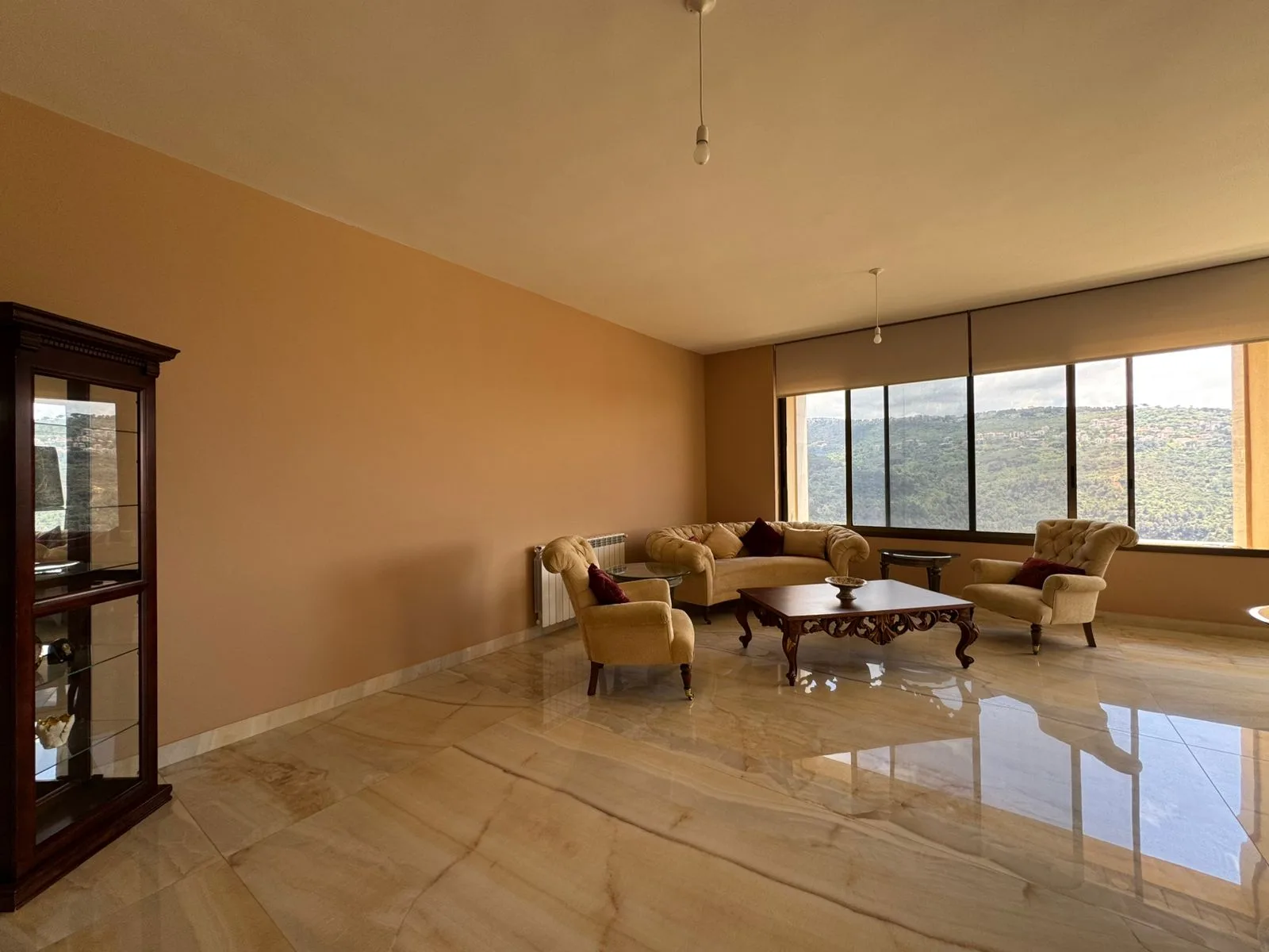 Apartment for Rent in Montiverdi, Lebanon — الصورة 4