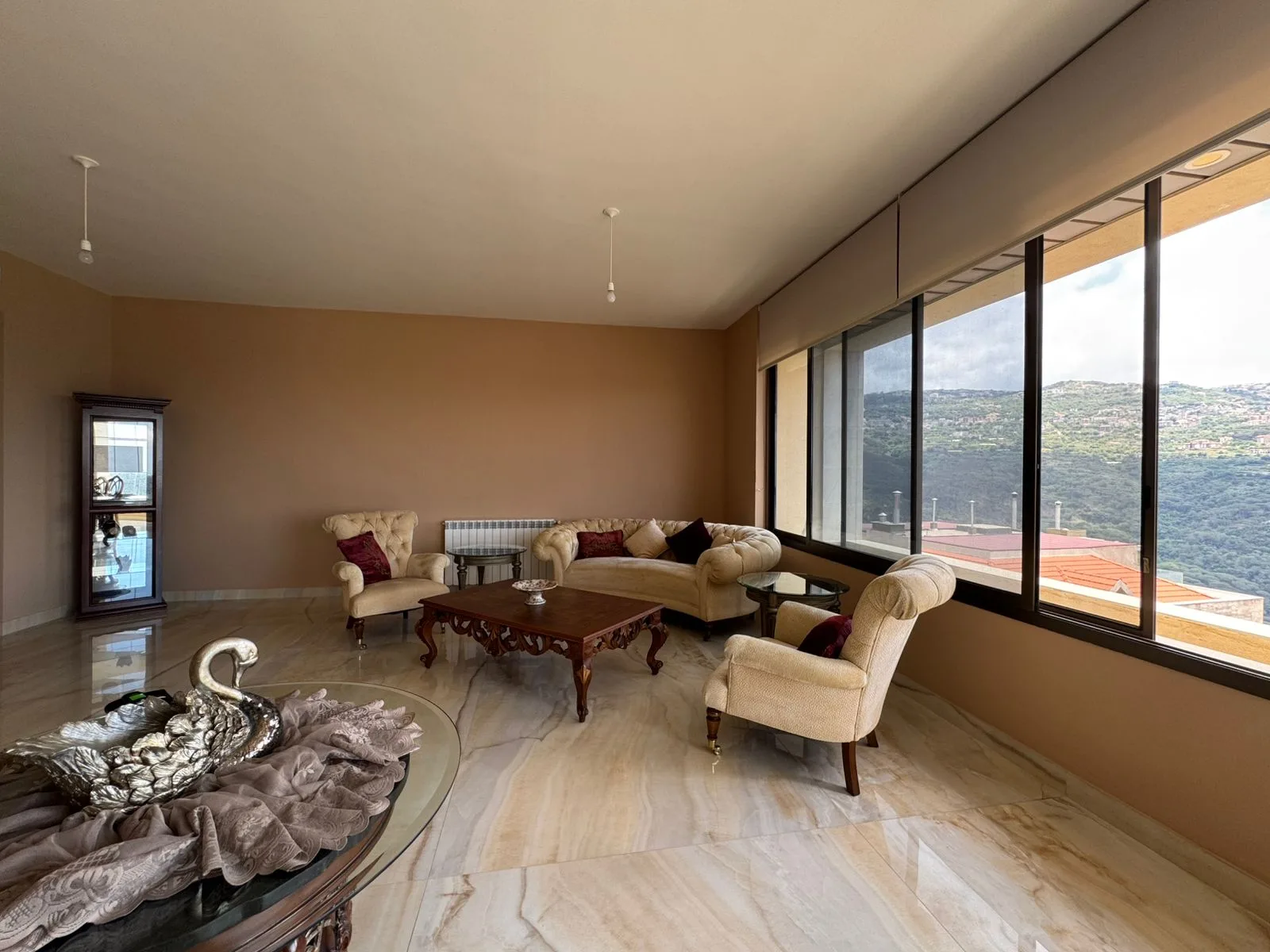 Apartment for Rent in Montiverdi, Lebanon — الصورة 2