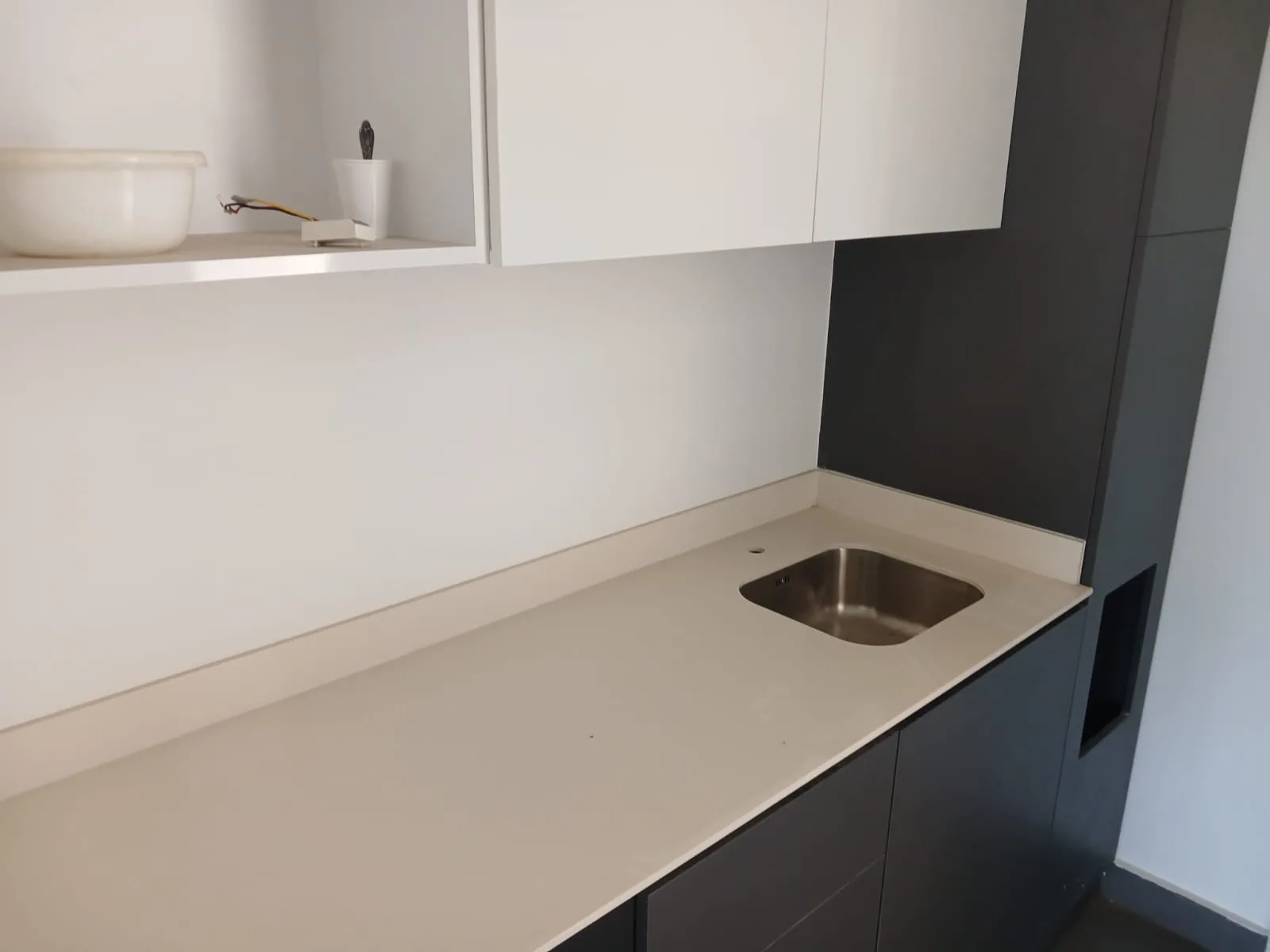 Office for sale in Dbayeh — الصورة 2