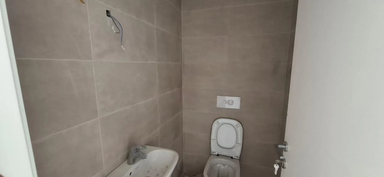 Apartment for Sale in Bsalim — الصورة 5