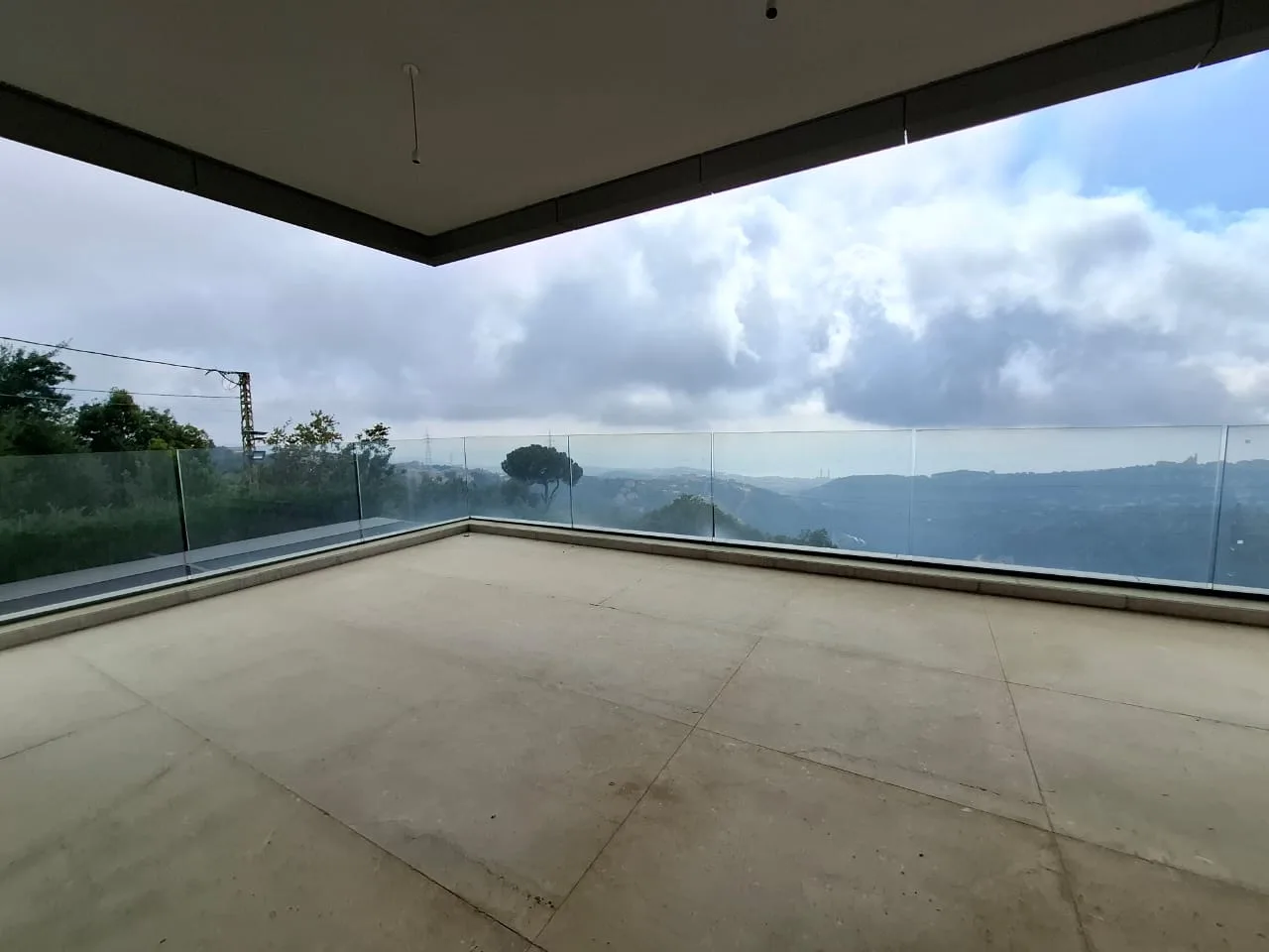 Apartment for Sale in Ajaltoun