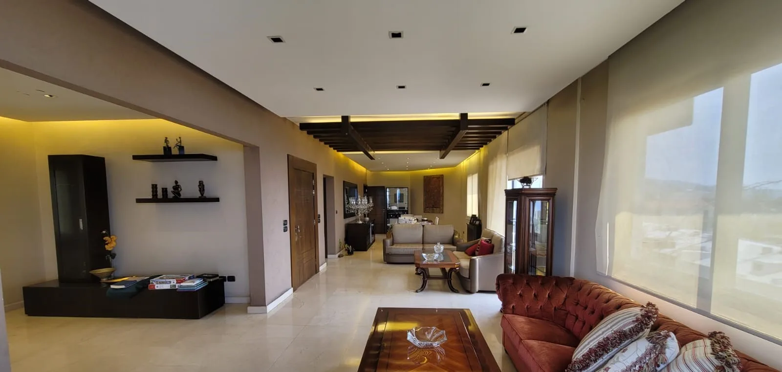 Apartment for Rent in Fidar, Lebanon — الصورة 3