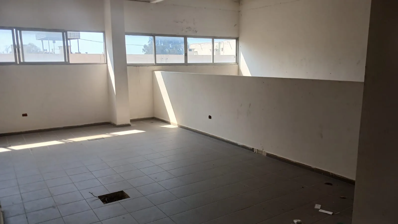 Warehouse for rent in Daoura, Lebanon — photo 3