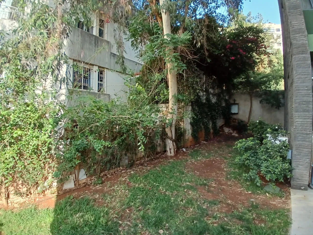 Apartment for Sale in Bsalim — الصورة 2