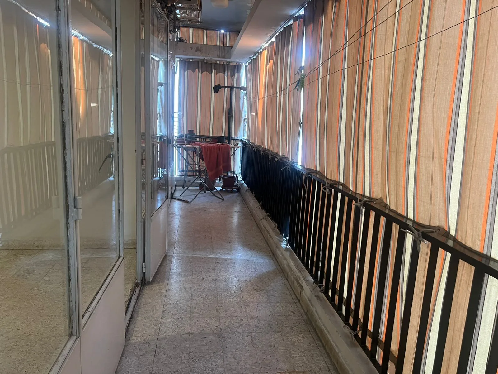 Apartment for Sale in Forn El Chebbak — الصورة 2