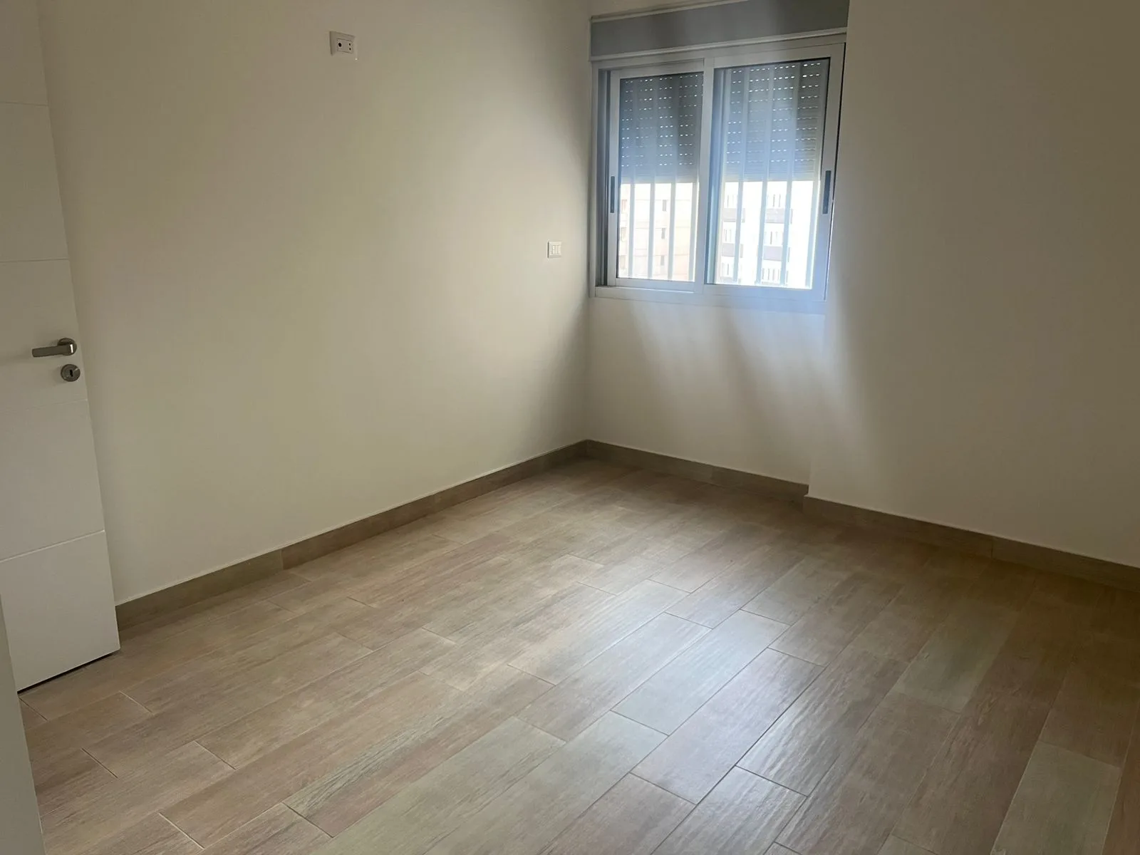 Apartment for Sale in Ain el remmeneh, baabda — الصورة 6