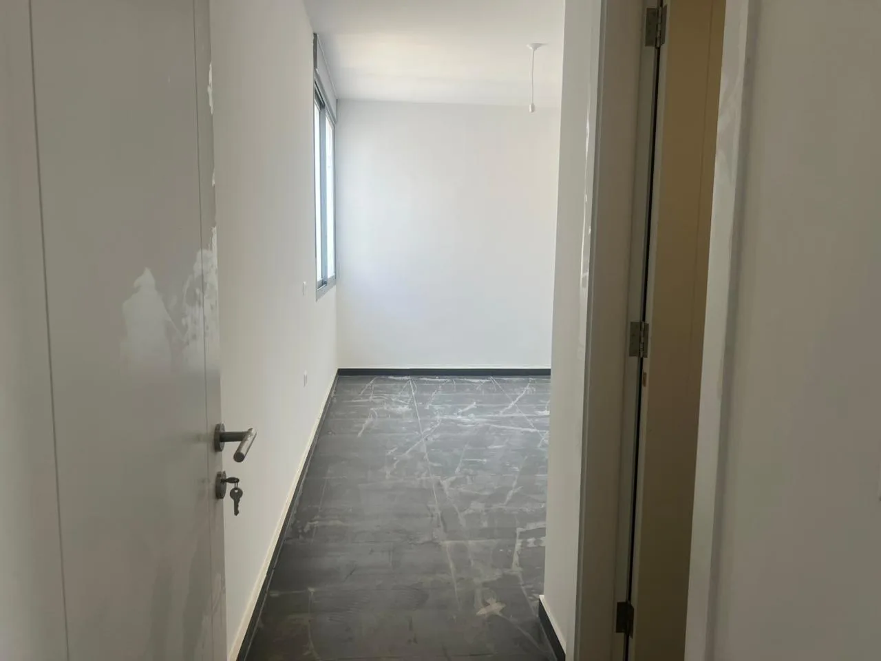 Apartment for Sale in Ain el remmeneh, baabda — الصورة 2