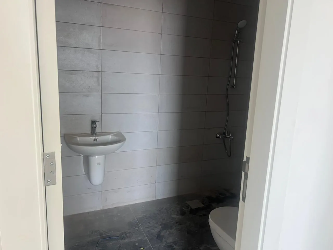Apartment for Sale in Ain el remmeneh, baabda — الصورة 8