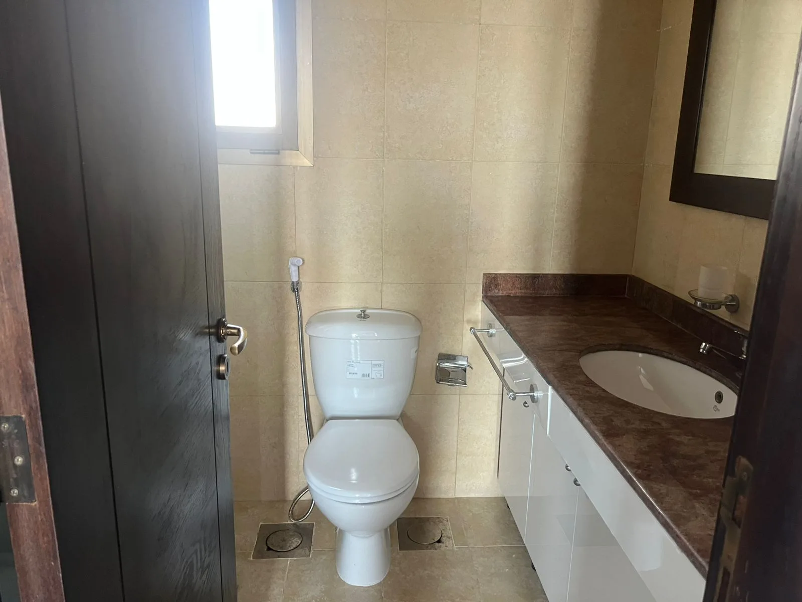 Apartment for Sale in Bchamoun, Lebanon — الصورة 9