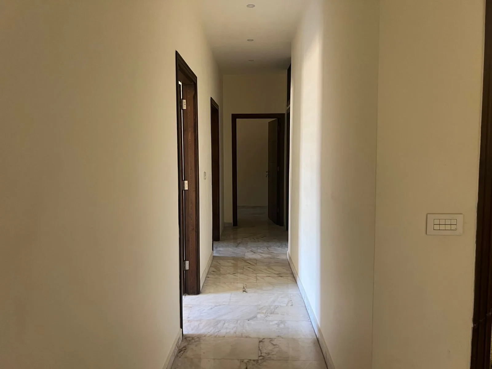Apartment for Sale in Hadath, Lebanon — الصورة 7