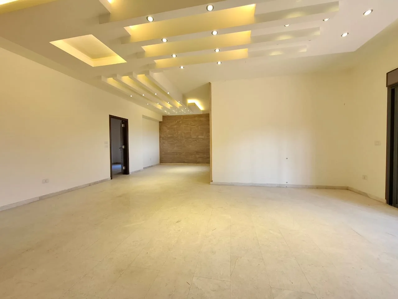 Apartment for Sale in Jeita, Lebanon — الصورة 4