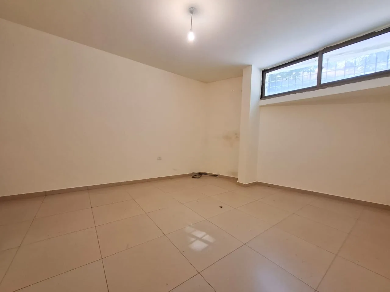 Apartment for Sale in Jeita, Lebanon — الصورة 9