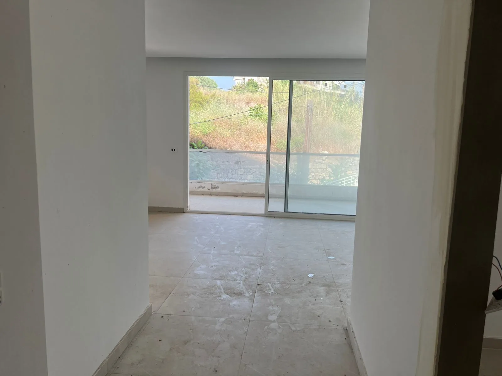 Apartment for Sale in Hadath, Lebanon — الصورة 2