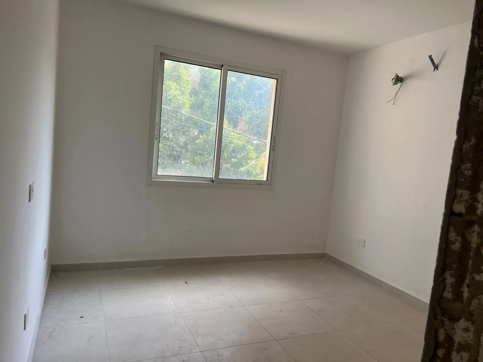 Apartment for Sale in Hadath, Lebanon — الصورة 9