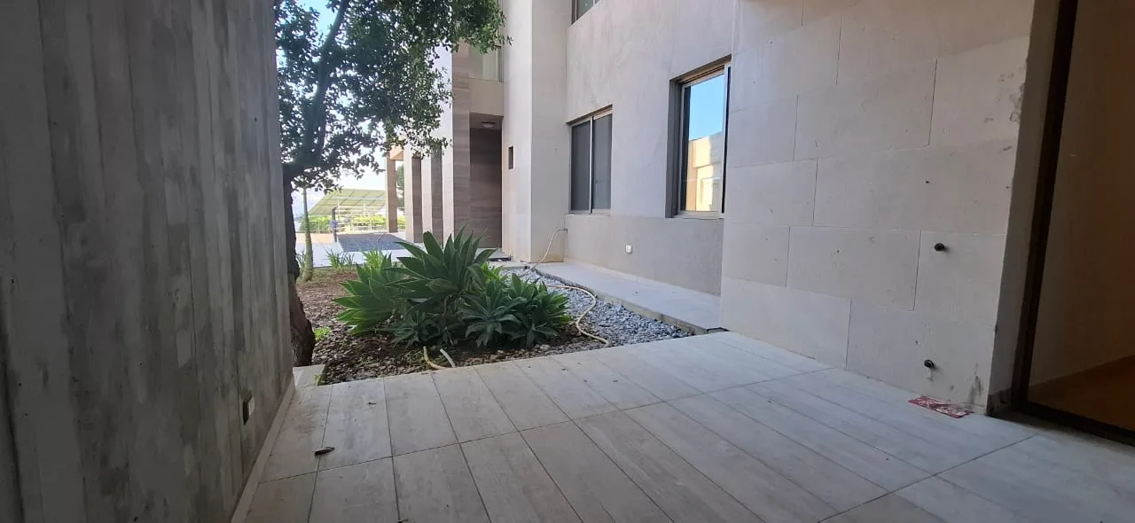 Apartment for Sale in Jeita, Lebanon — الصورة 4