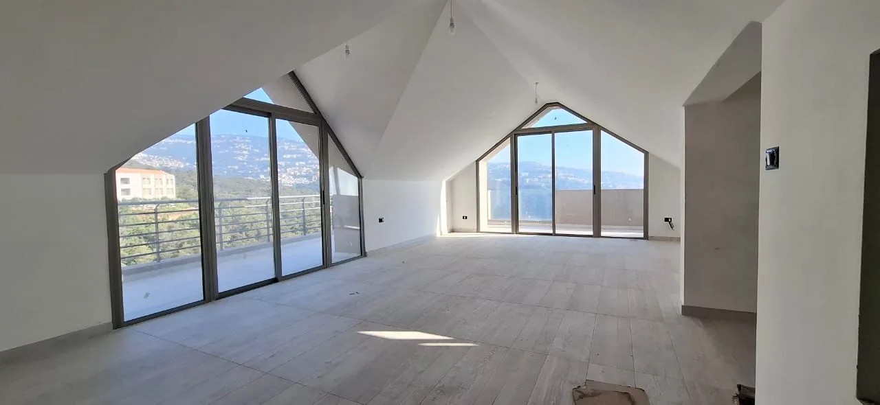 Duplex for Sale in Jeita, Lebanon