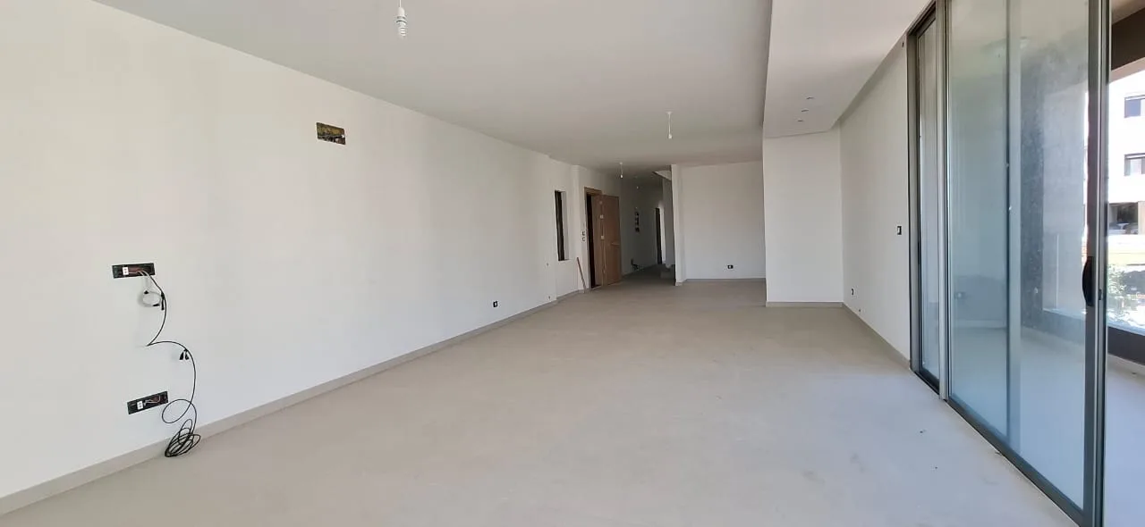Duplex for Sale in Jeita, Lebanon — الصورة 5