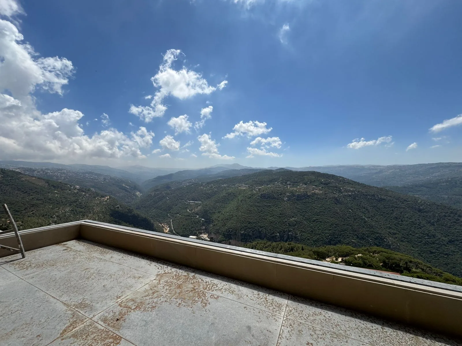 Duplex for Sale in Beit Meri, Lebanon — الصورة 6