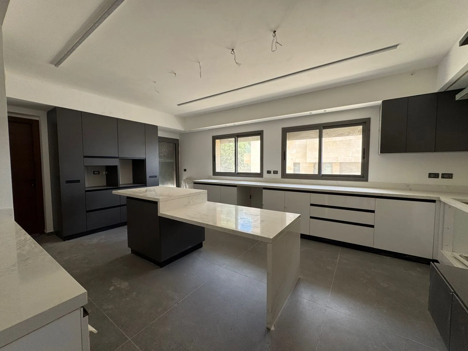 Duplex for Sale in Beit Meri, Lebanon — الصورة 4