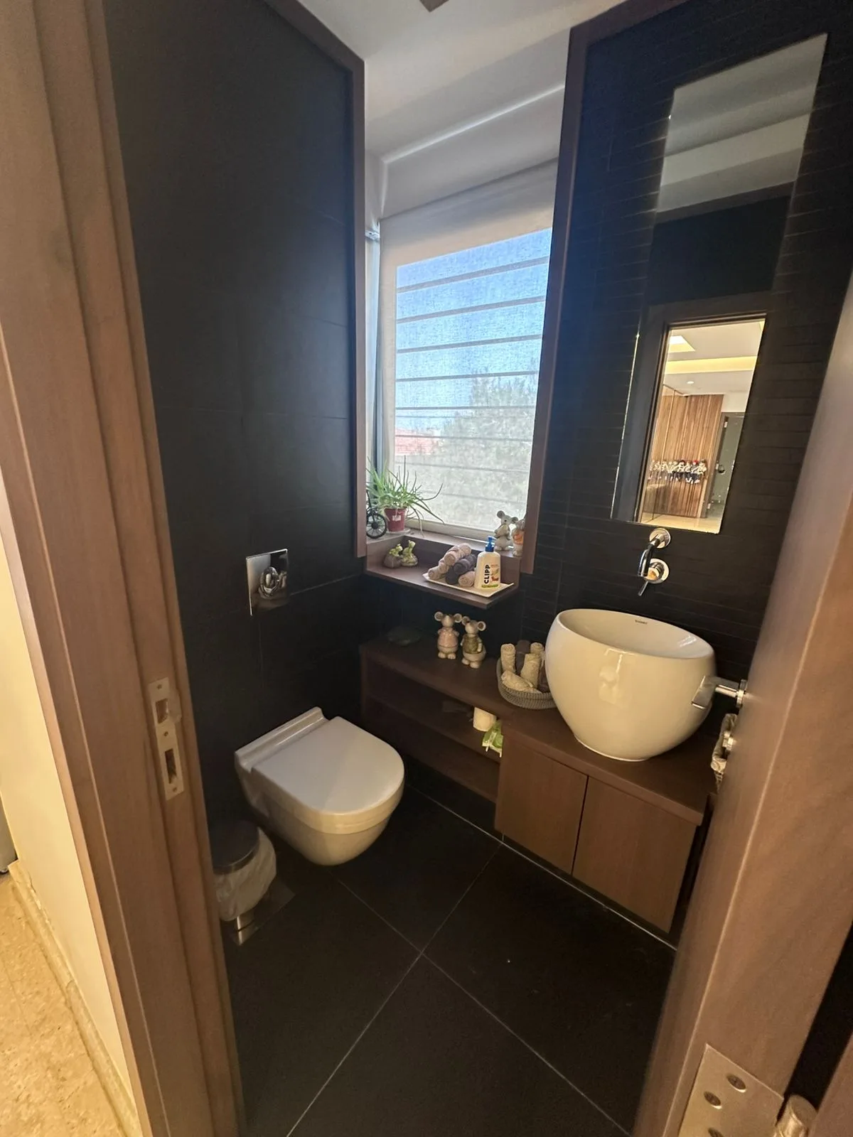 Apartment for Sale in Aaoukar, Lebanon — الصورة 9