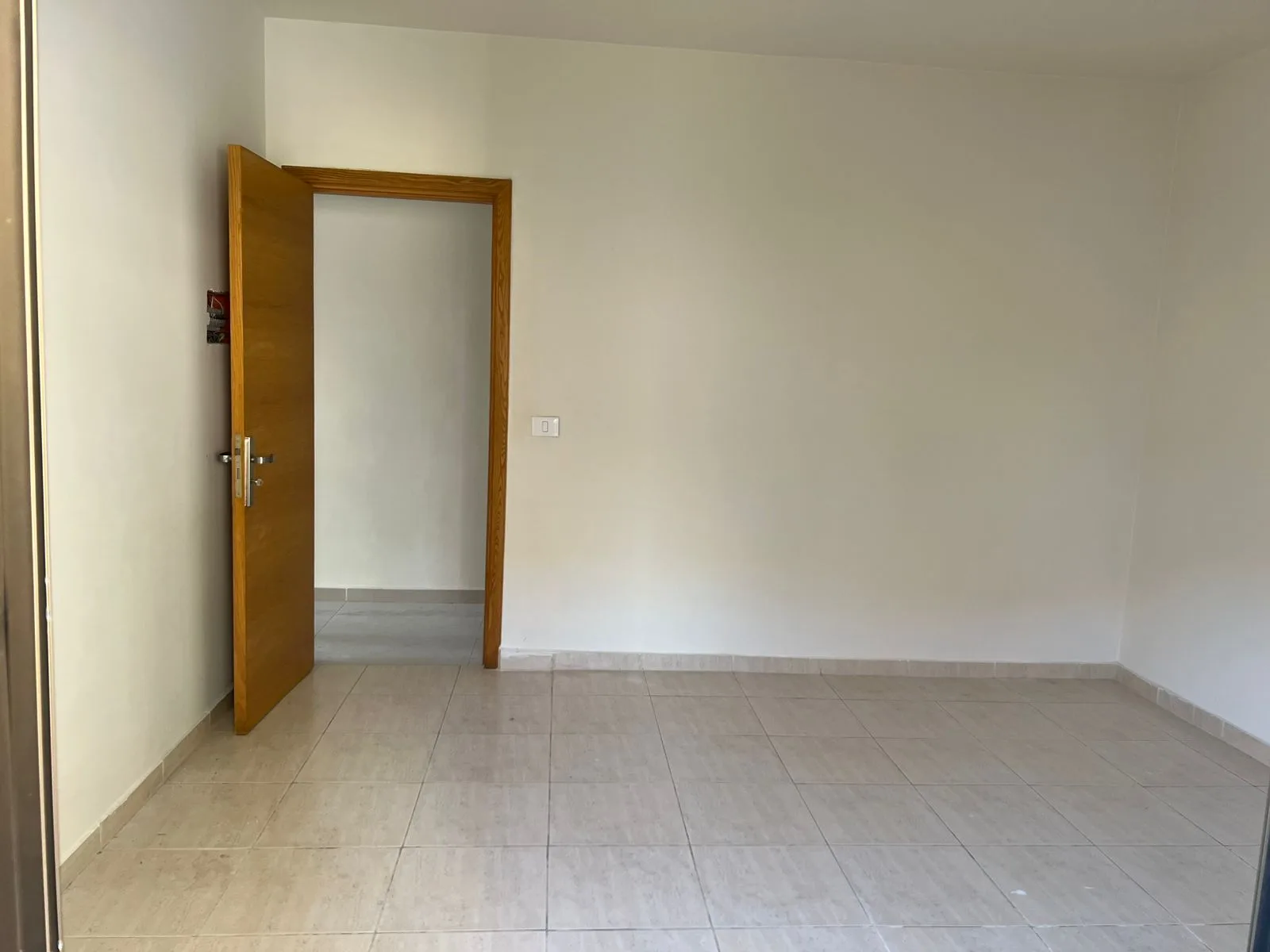 Apartment for Sale in Mansourieh, Lebanon — الصورة 6