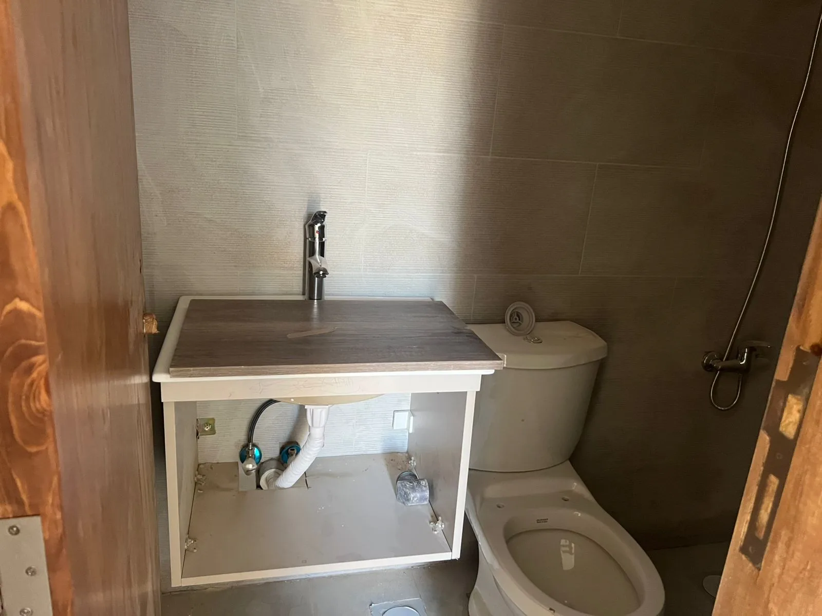 Apartment for Sale in Mansourieh, Lebanon — photo 5