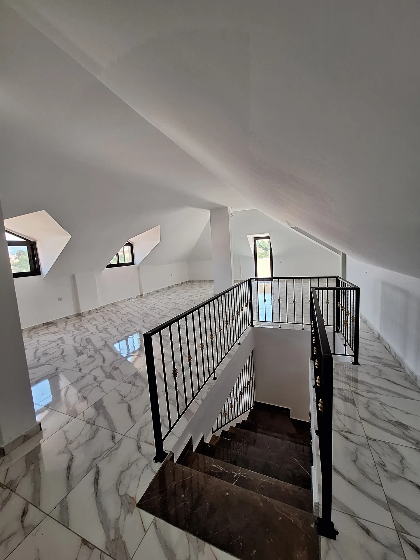 Duplex for Sale in Koura, Lebanon — الصورة 9
