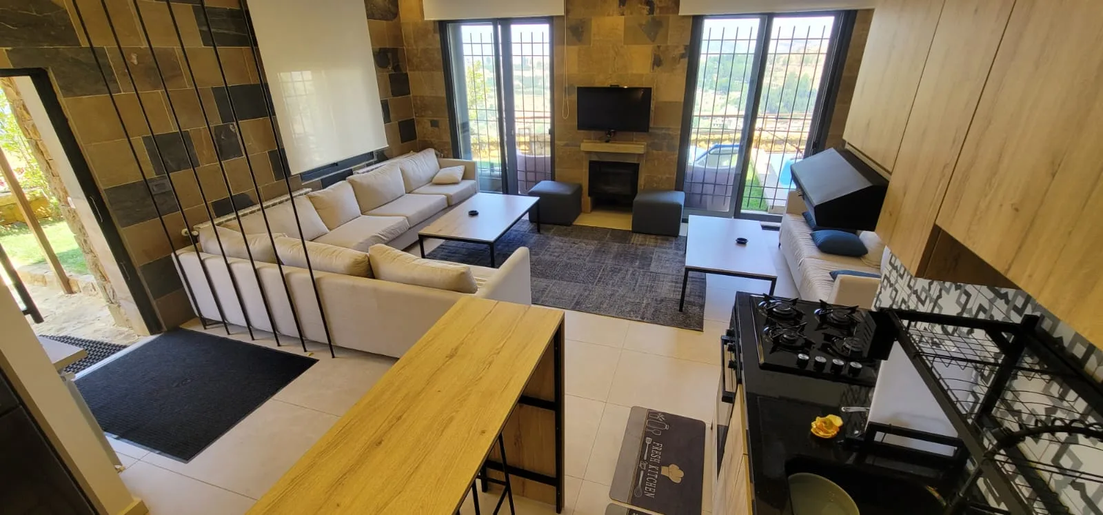 Chalet for rent in Faqra — الصورة 4