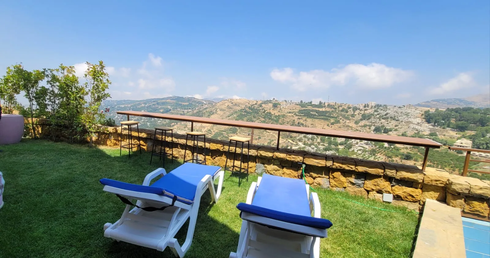Chalet for rent in Faqra — الصورة 10