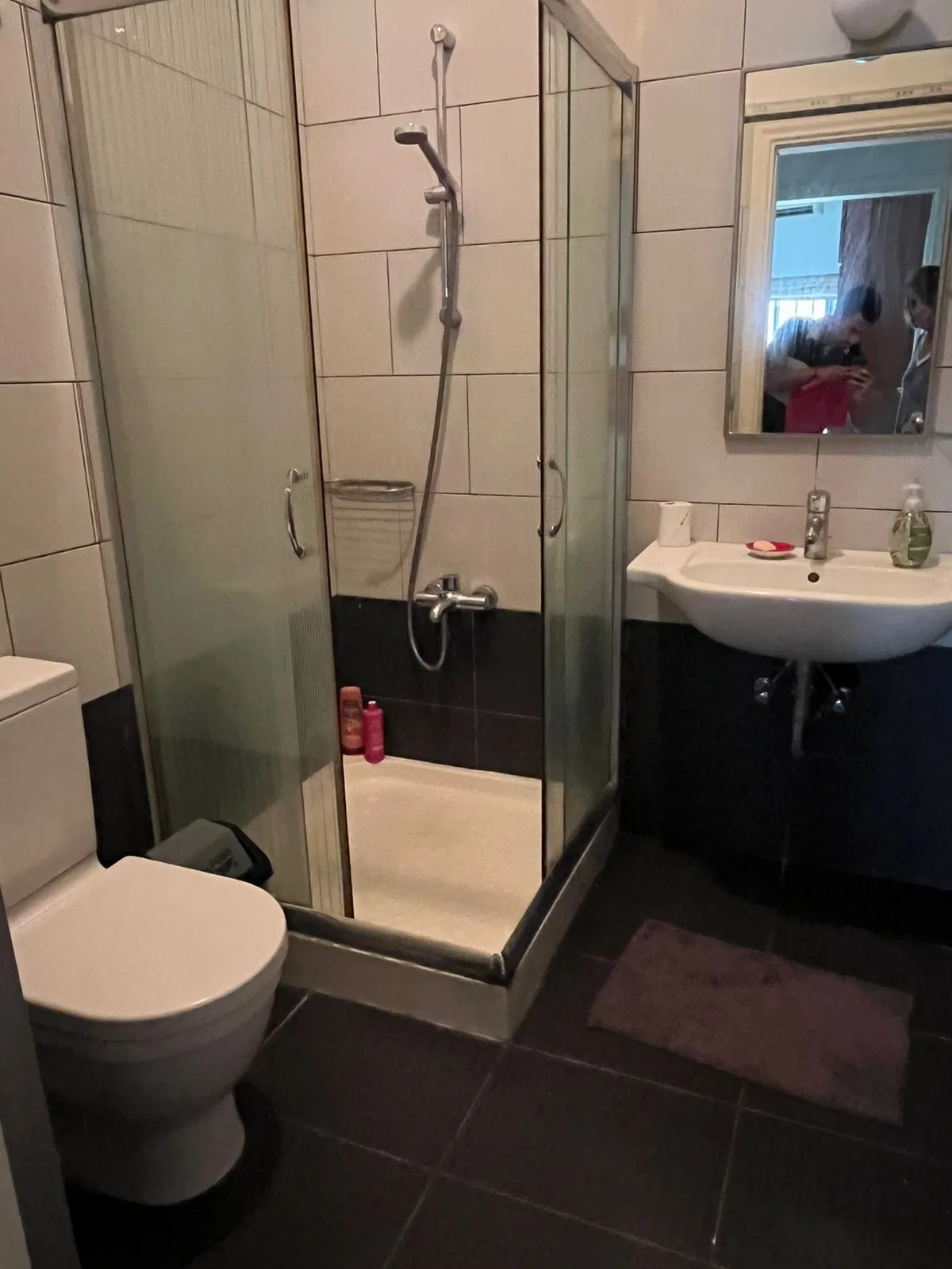 Apartment for Sale in Hamra, Beirut, Lebanon — الصورة 8