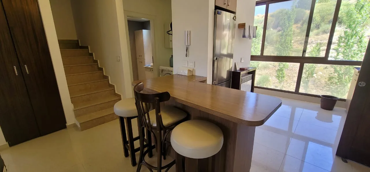 Duplex for Rent in Faraiya, Lebanon — الصورة 2