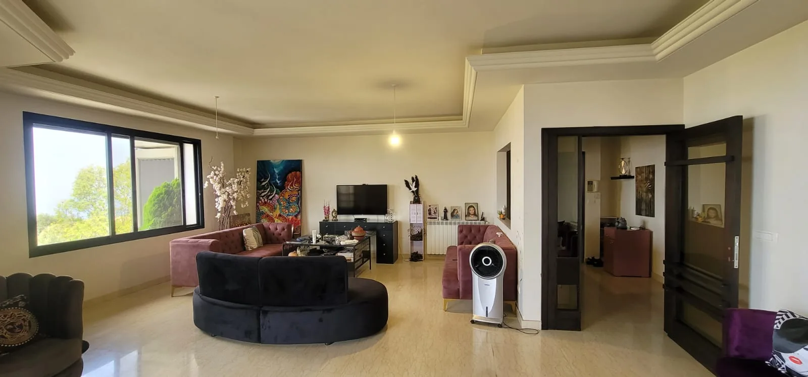 Apartment for Sale in Ballouneh, Lebanon — الصورة 9