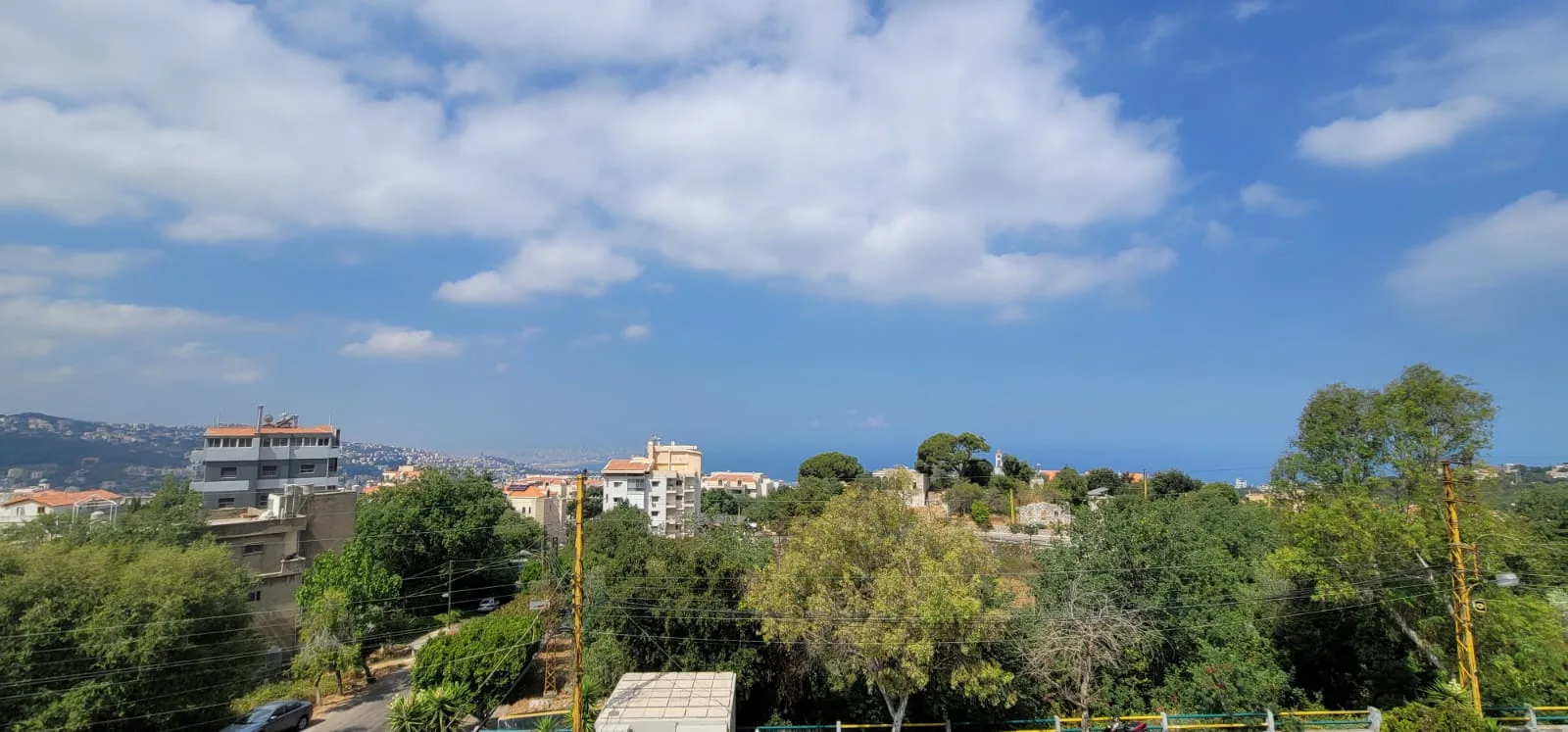 Apartment for Sale in Ballouneh, Lebanon — الصورة 4