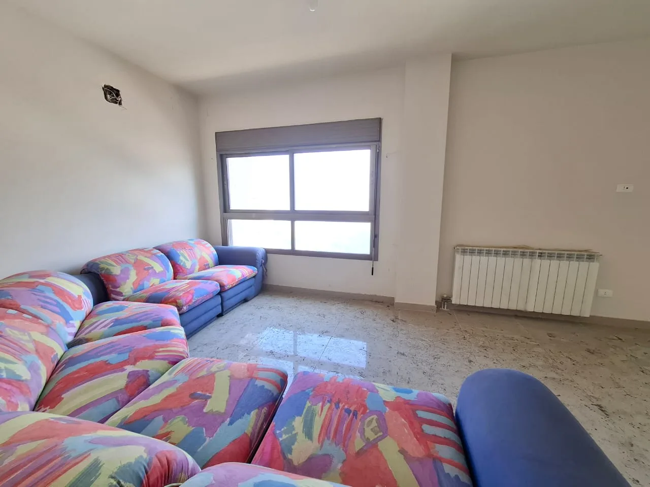 Apartment for Sale in Zouk Mikael — الصورة 3