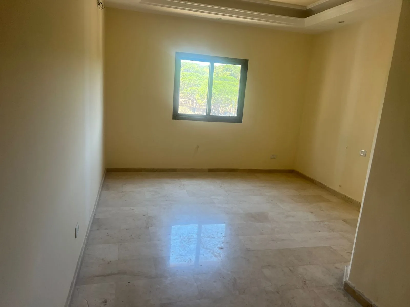 Apartment for Sale in Aley, Lebanon — الصورة 3