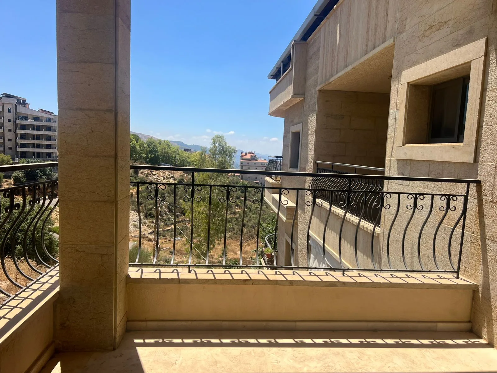 Apartment for Sale in Aley — الصورة 4