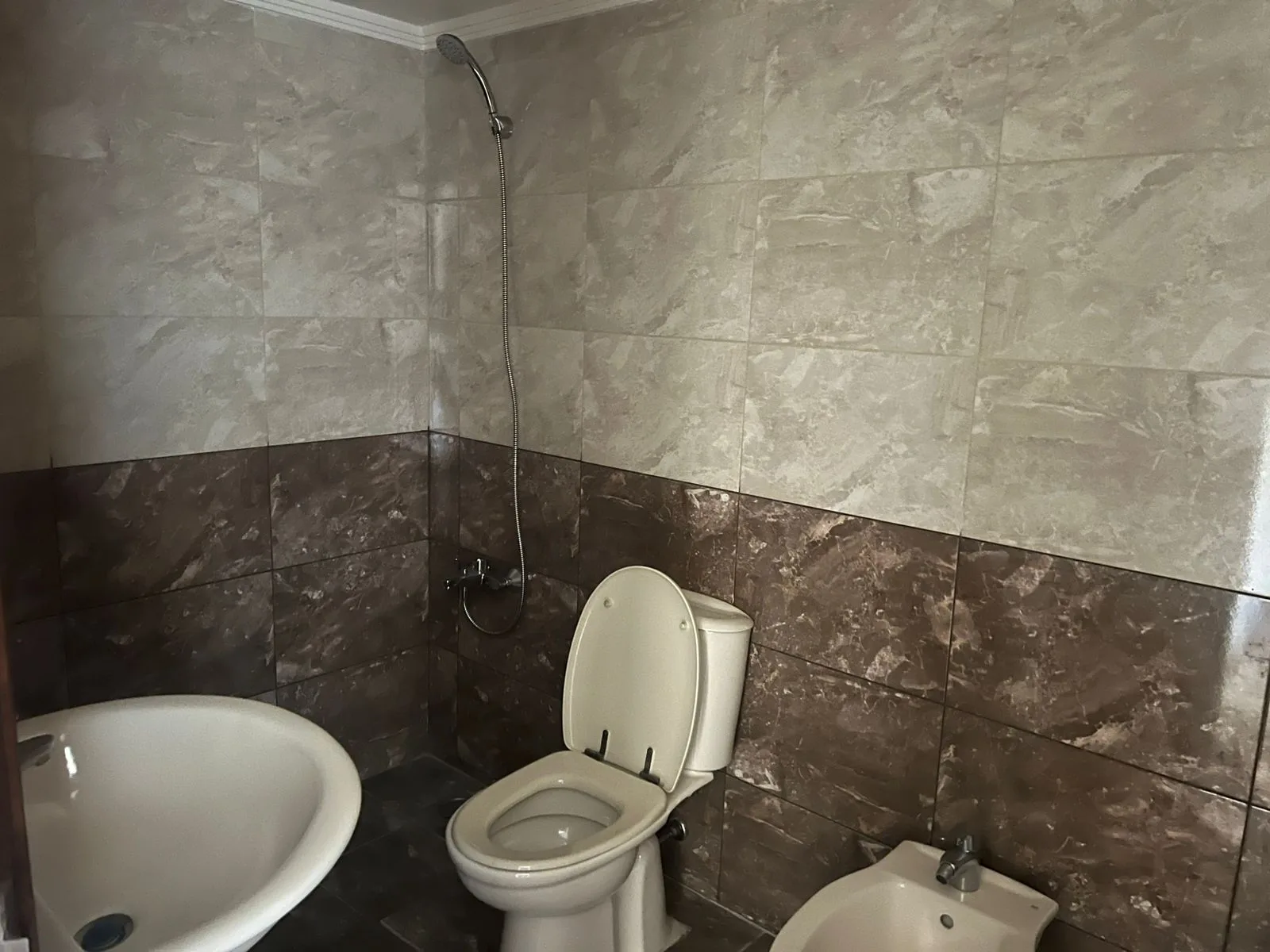 Apartment for Sale in Aley — الصورة 8