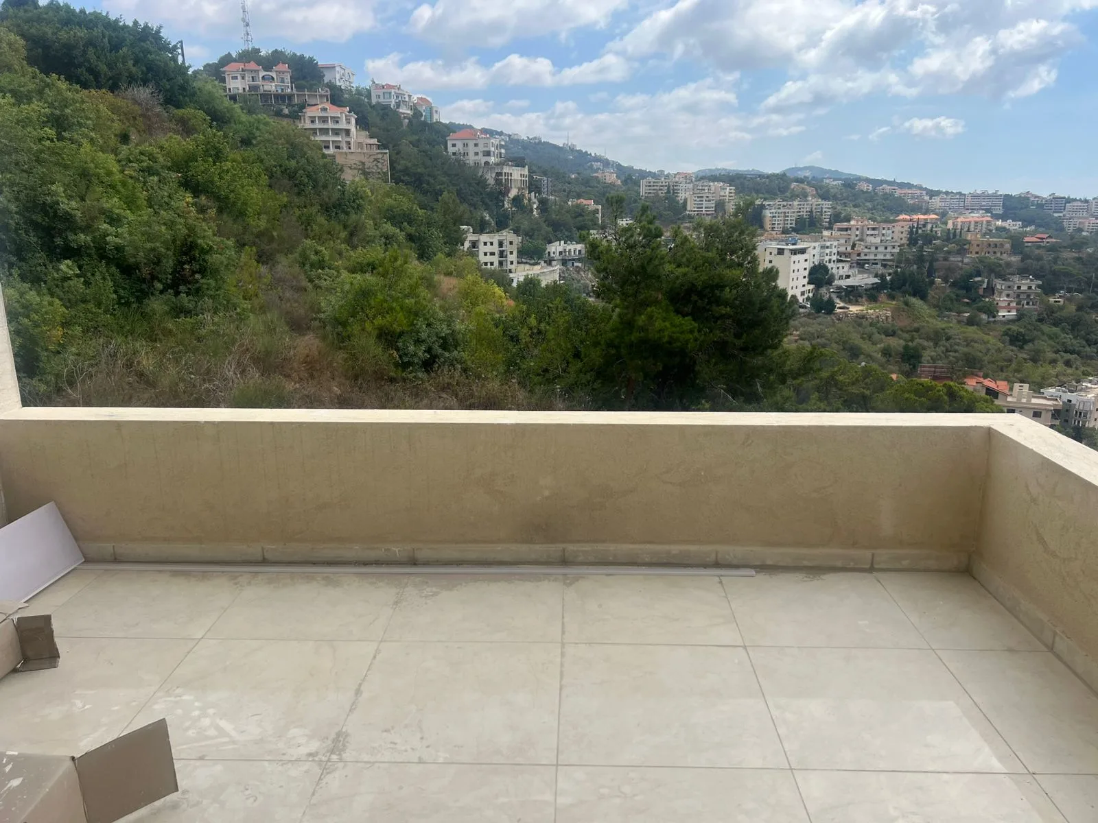 Apartment for Sale in Bchamoun — الصورة 8