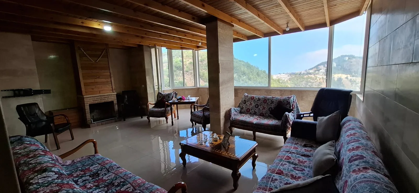 Apartment for Rent in Dik El Mehdi, Lebanon