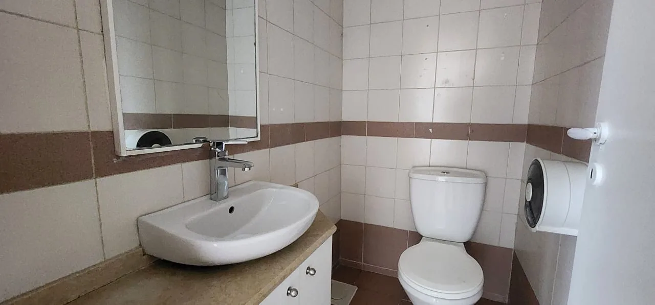 Office for rent in Hazmieh — الصورة 4