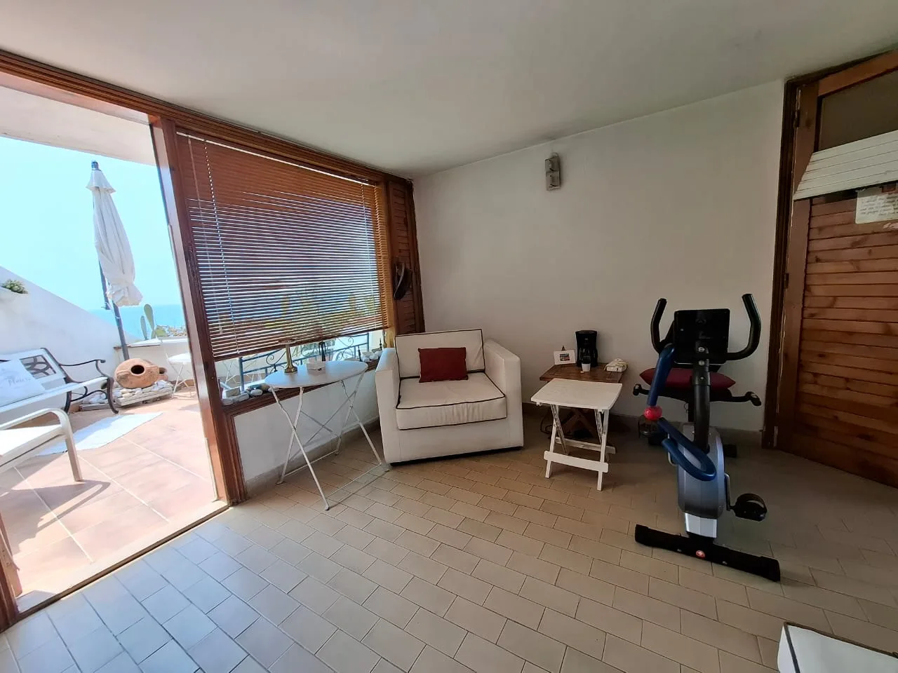 Chalet for Sale in Safra — الصورة 4