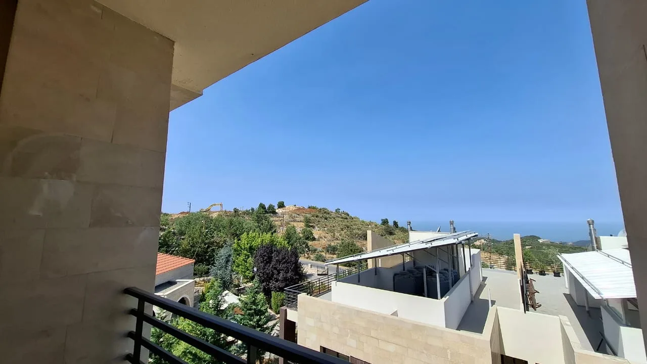 Chalet for sale in Mechmech — الصورة 4