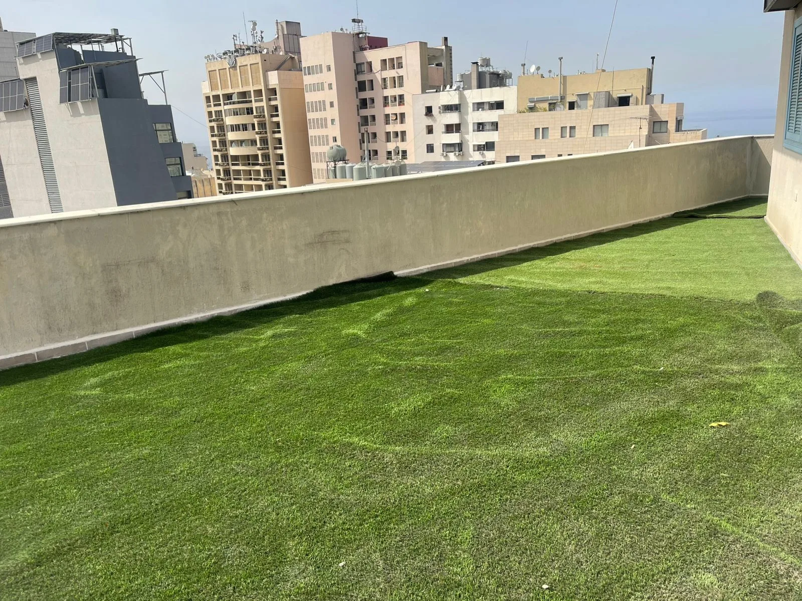 Office for rent in Hamra — الصورة 2