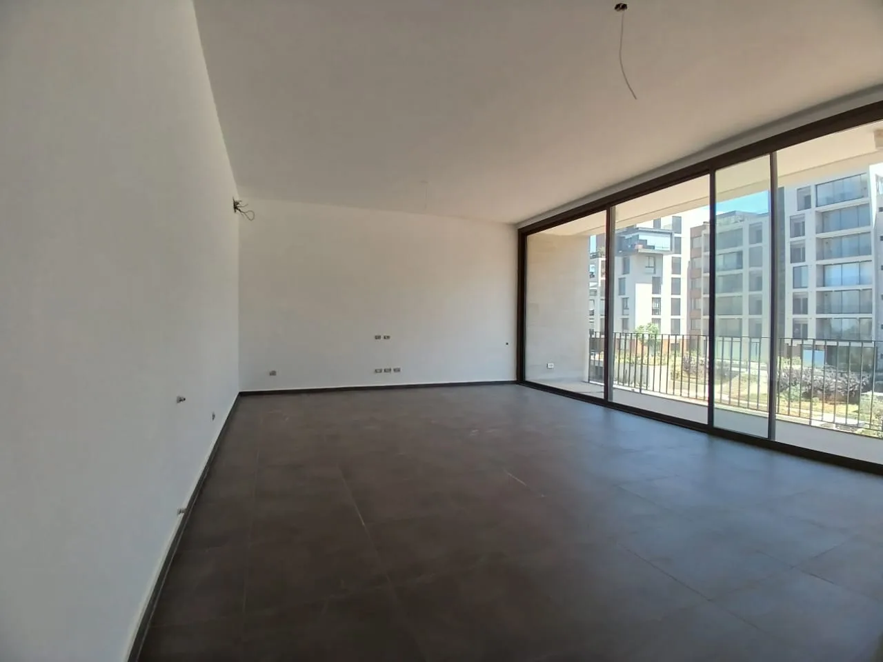 Apartment for Sale in Beit Meri — الصورة 3