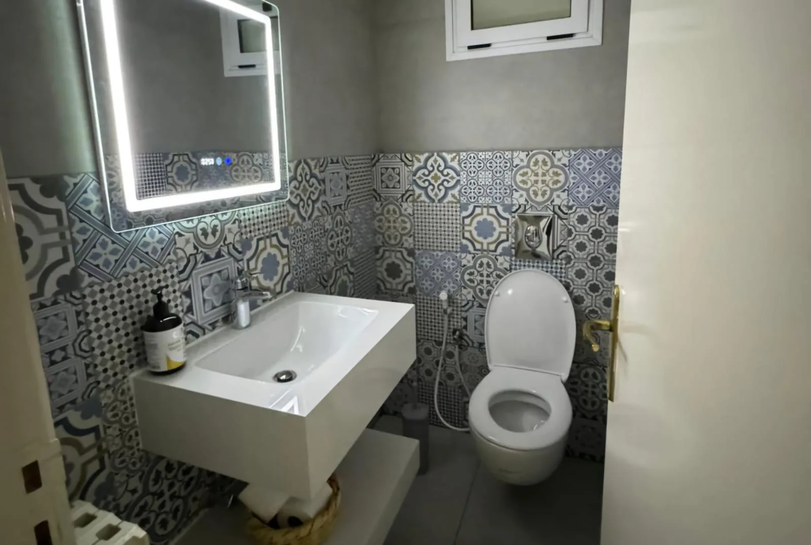 House for rent in Bolonia, Mrouj — photo 10
