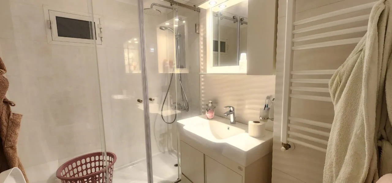 Apartment for Rent in Baabda, Brazilia, Lebanon — الصورة 9
