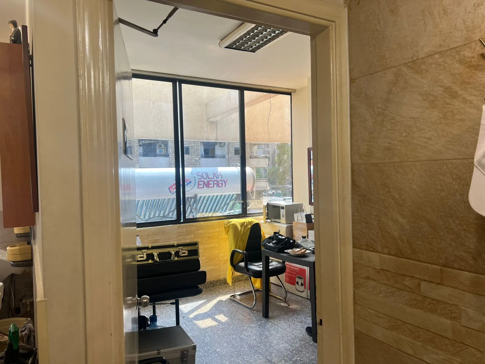 Shop for sale in Ain el remmeneh — الصورة 2