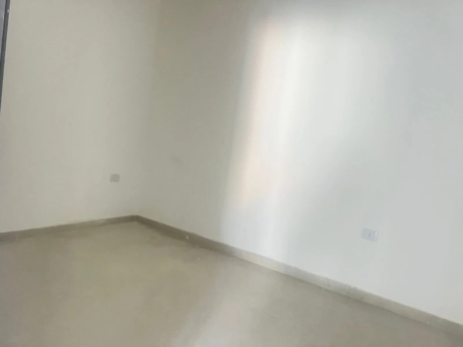 Apartment for Sale in Aley, Lebanon — الصورة 4