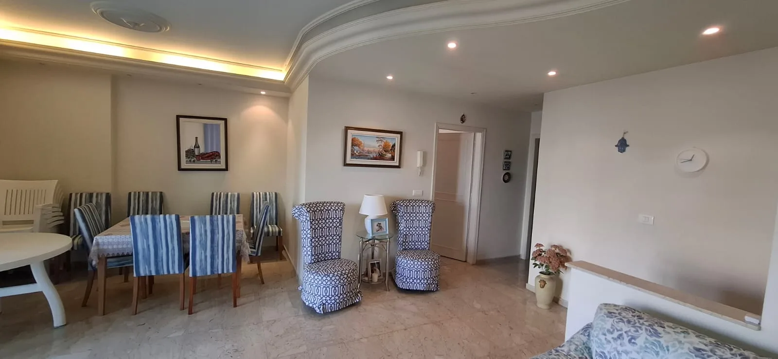 Apartment for Rent in Dbayeh, Lebanon — الصورة 2
