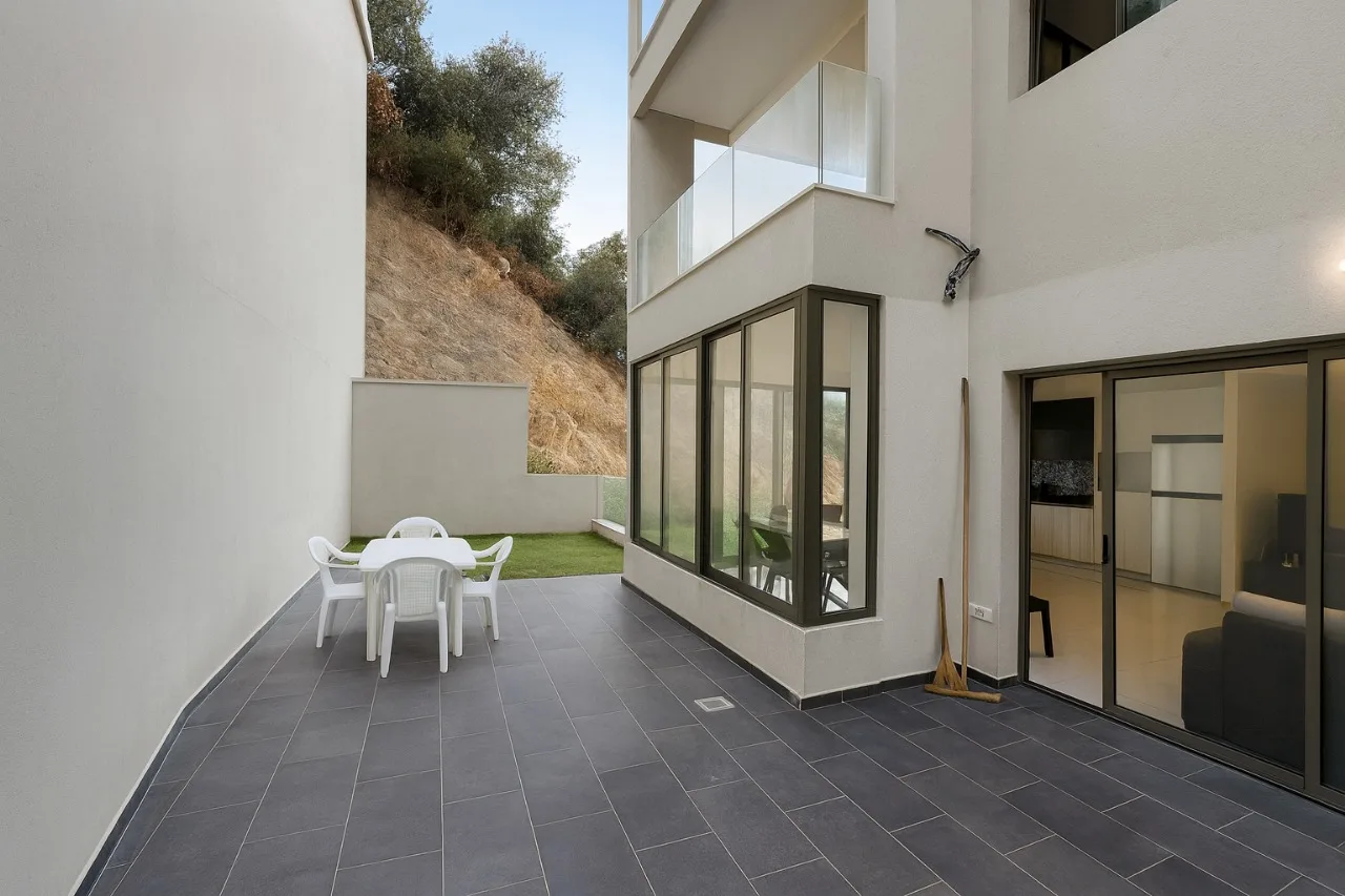 Apartment for Rent in Tabarja, Lebanon — الصورة 10